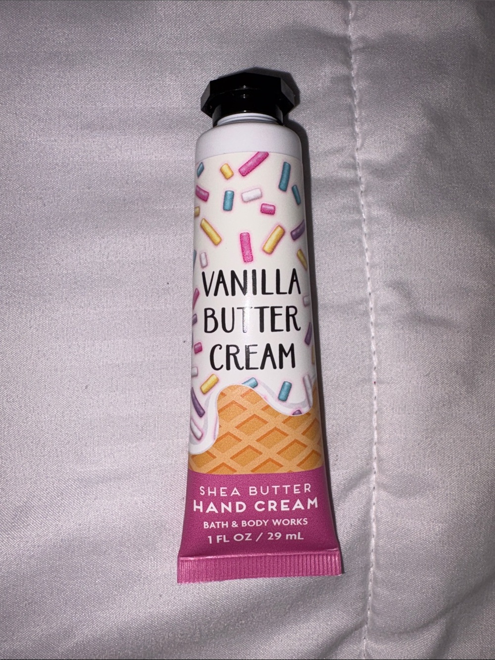 Bath & Body Works Vanilla Buttercream Shea Butter Hand Cream